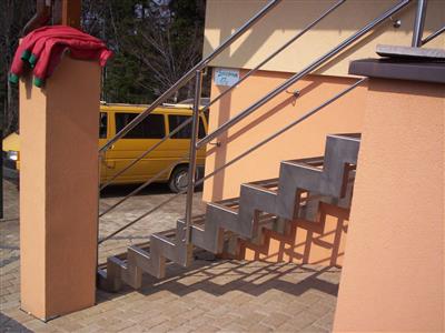 Konstrukcje schodowe - zdjęcie nr 1